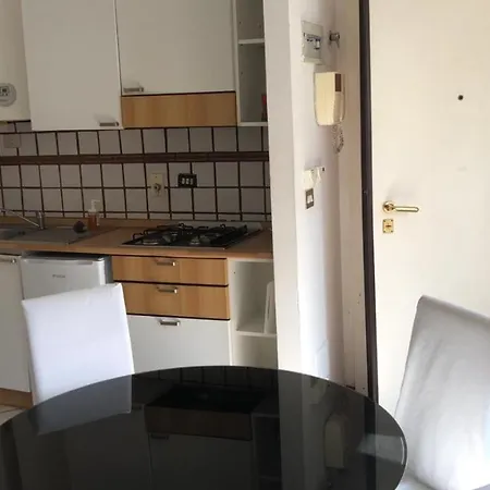 Ξενοδοχείο με διαμερίσματα Porta Saragozza Μπολόνια