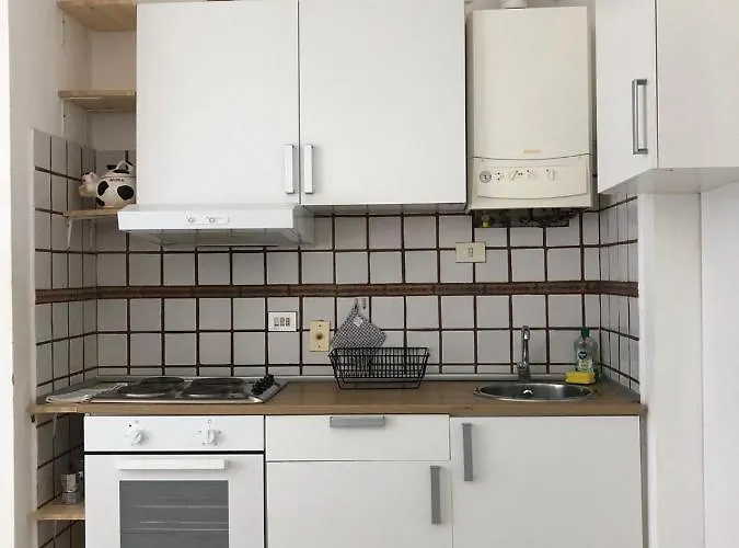 Porta Saragozza Aparthotel Boloňa