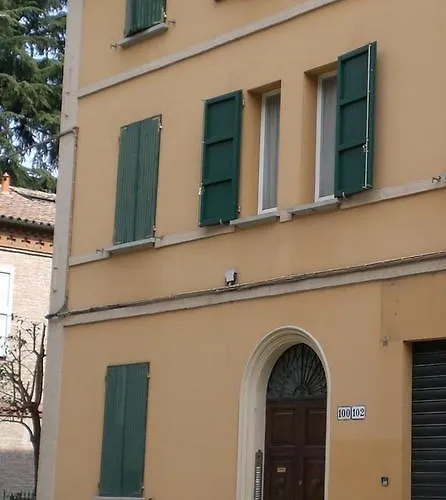 Porta Saragozza Apartahotel