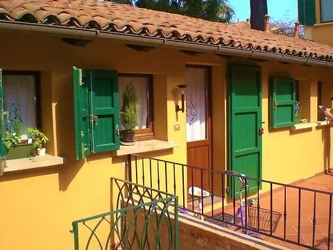 Porta Saragozza מלון דירות *