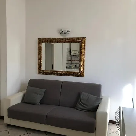 Porta Saragozza Apart Otel Bolonya