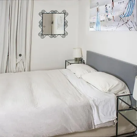 Apart Otel Porta Saragozza Bolonya