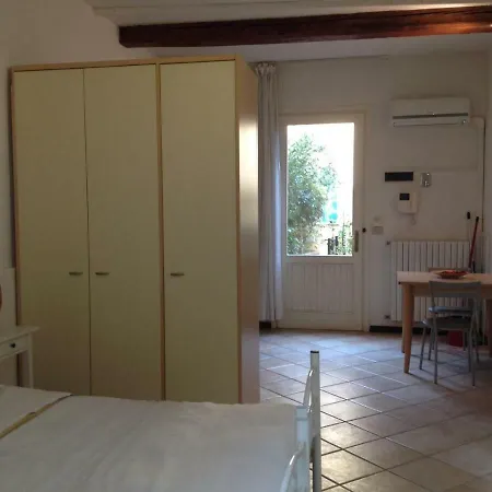 Porta Saragozza Apart Otel